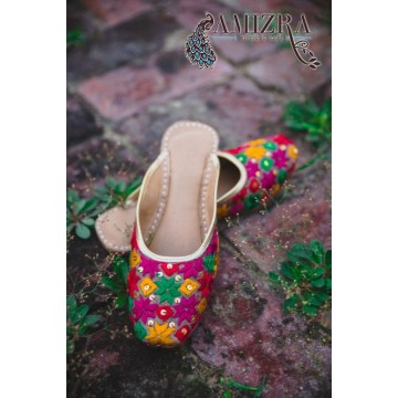 PHULKARI-COLOR BLAST